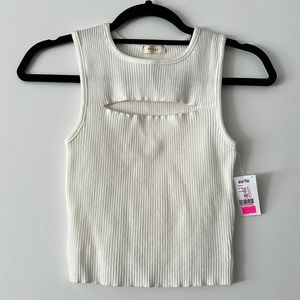 ripped knit tank top w/ cut out detail